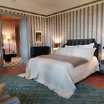 Chateau De L'olivete 3* Cornillon