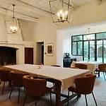 בית הארחה Chateau De L'olivete 3*