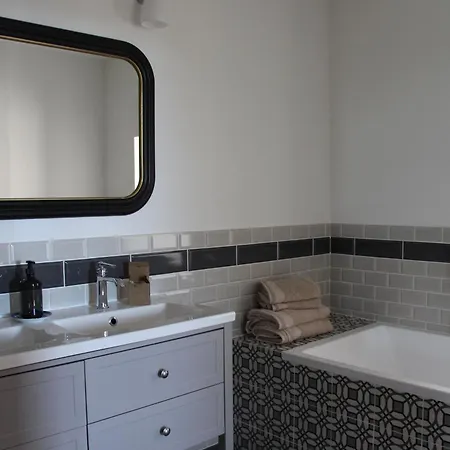 Chateau De L'olivete Πανσιόν Cornillon