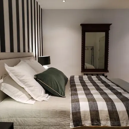 Chateau De L'olivete 4* Cornillon