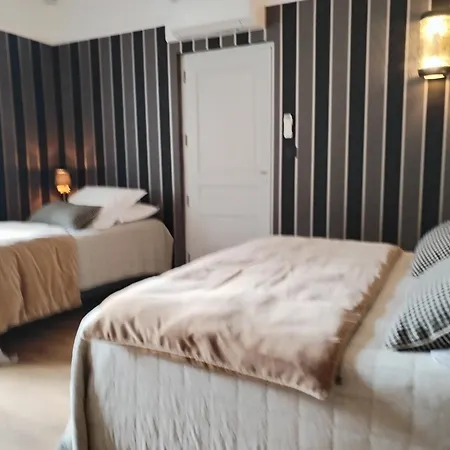 Chateau De L'olivete 4* Cornillon