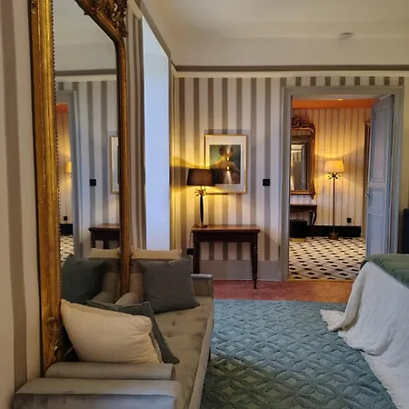 Chateau De L'olivete