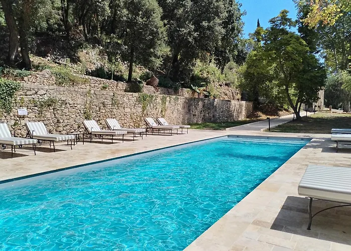 Château De L'olivète Affittacamere 3*
